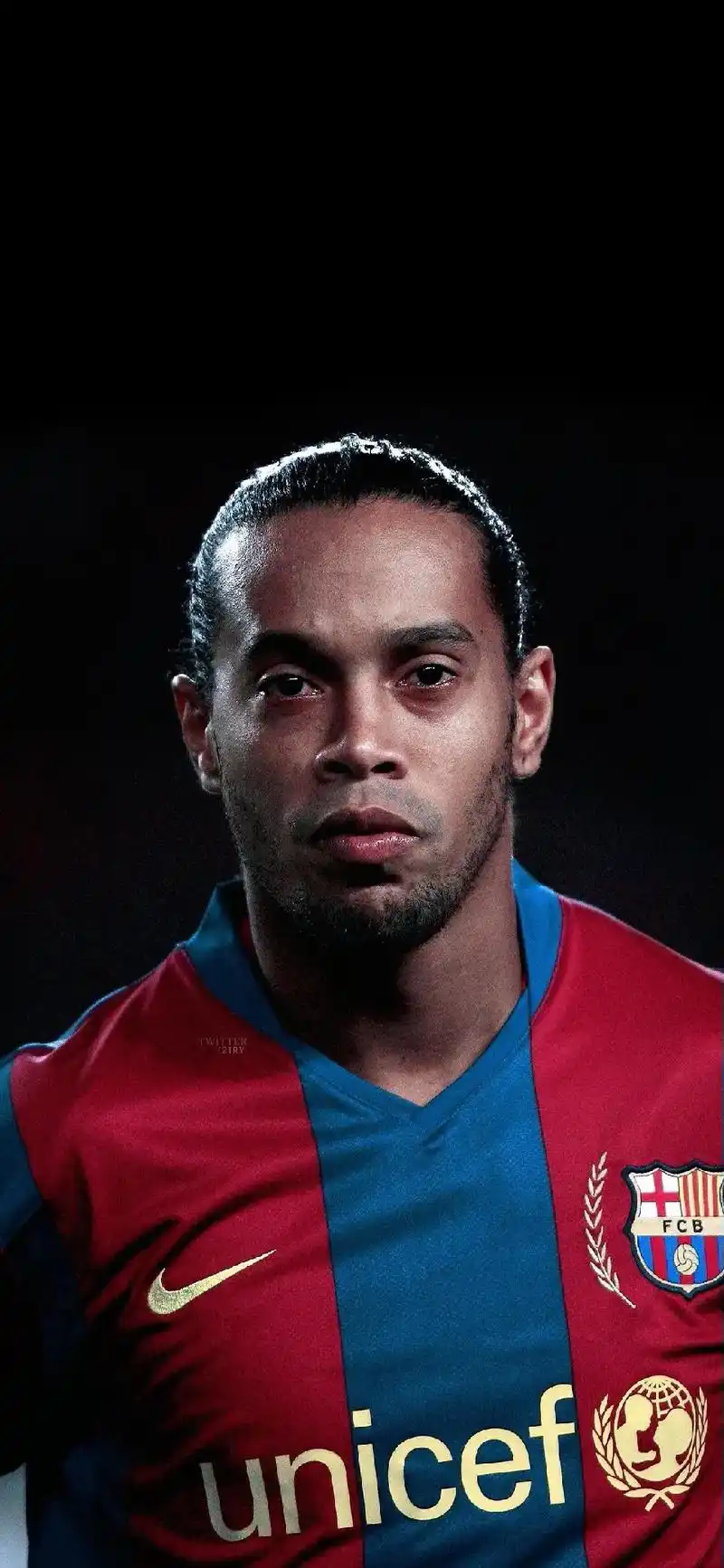 应关注并推 应关注并推