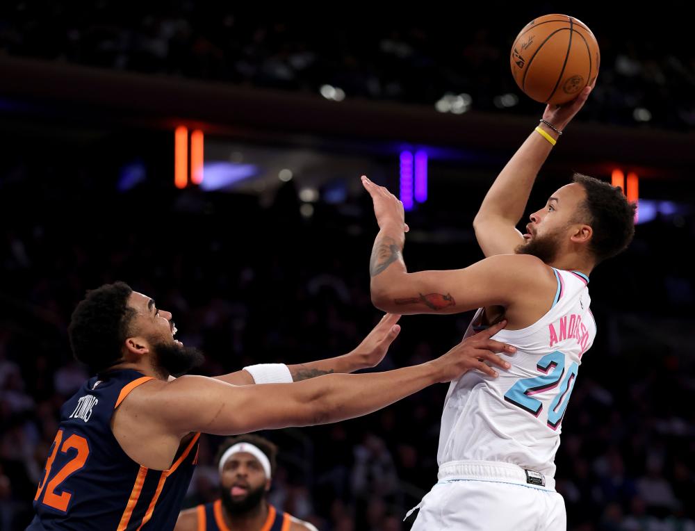 德拉富恩特：西甲海外赛若符合足球利益就得支持 亚马尔三观很正